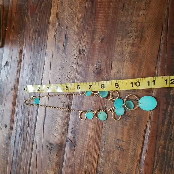 Turquoise Round Shell Necklace Gold Chain - Picture 6 of 6